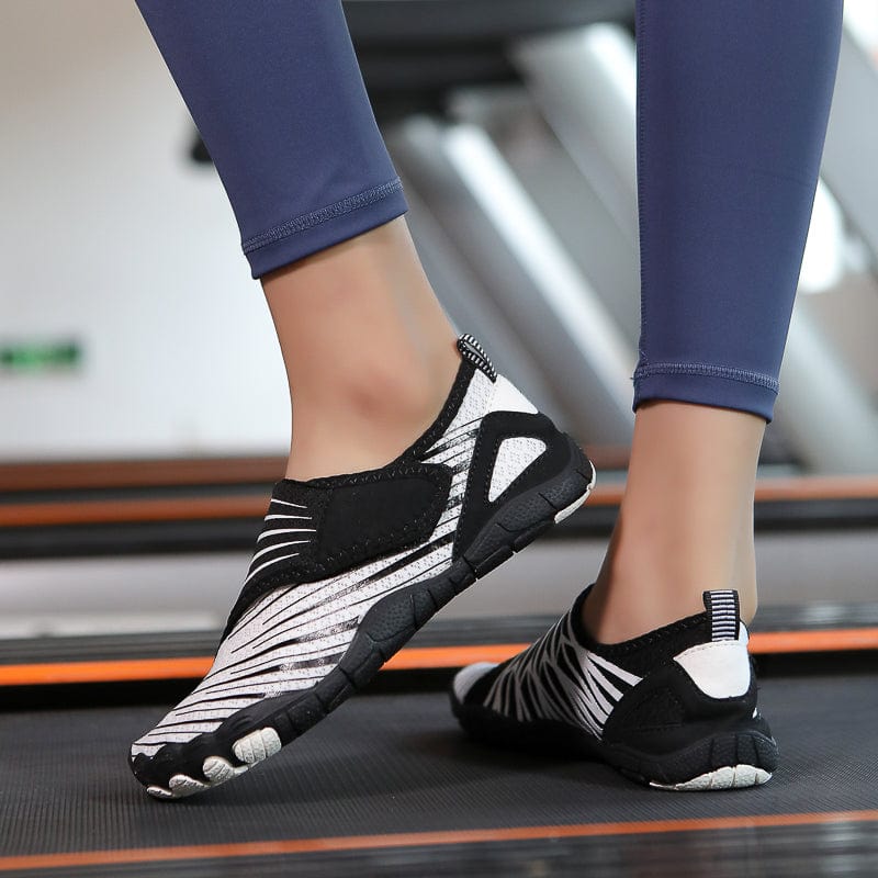 Callie Barefoot Orthopedic Trainers