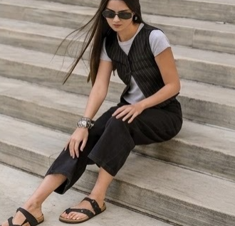 Bronte Toe-Loop Orthopaedic Sandals